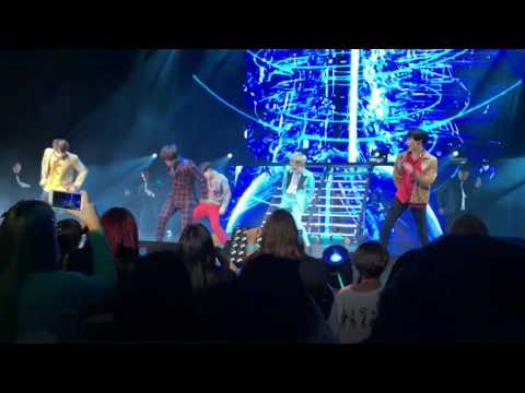 170326 SHINee World V in LA - Juliette [Fancam]