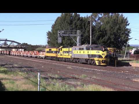 SSR trains on the Western line. SSR grain train and a ballast train. 18 and 19 October 2019