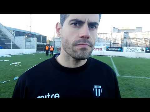 Ezequiel Miralles - Liniers se consagró campeón del torneo Apertura de la Liga del Sur