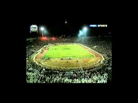 Salida Colo Colo vs Pachuca final Sudamericana 2006
