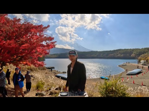 Autumn Mt. Fuji House Mix