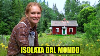 THE WOMAN WHO LIVES IN THE FOREST - thepillow