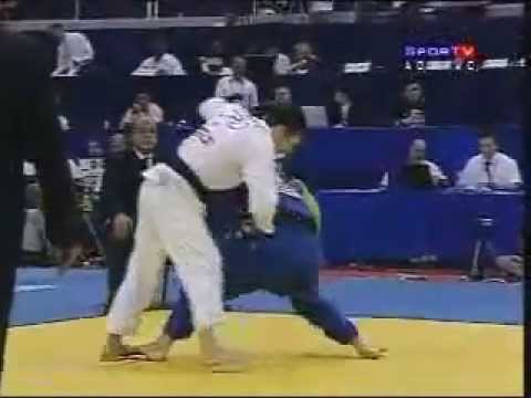 JUDO 2007 World Championships: Tiago Camilo (BRA) - Tomislav Marijanovic (CRO)