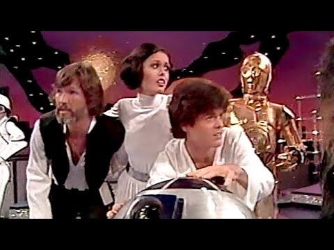 Donny & Marie Osmond Spoof Star Wars W/ Darth Vader, Chewbacca, C-3PO, R2-D2 And More!