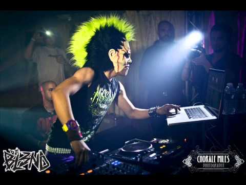 DJ BL3ND & YACEK -(DROP IT)