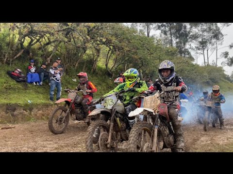 Carrera de Motos Veloarena Categoría Mecánica Nacional Expertos - Yacuanquer Nariño Colombia