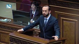 Ես էլի կժպտամ, ու էլի կժպտամ, ու էլի կժպտամ. Արարատ Միրզոյանը՝ աղմուկ հանած ժպիտի մասին: Լրաբեր