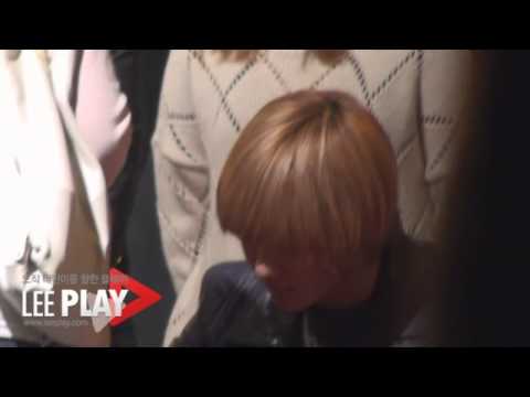 101015 Taemin "shhhhh" fancam @ Busan Fansign