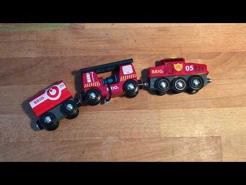 Ravensburger BRIO – ugniagesių gelbėjimo traukinys (33844) video