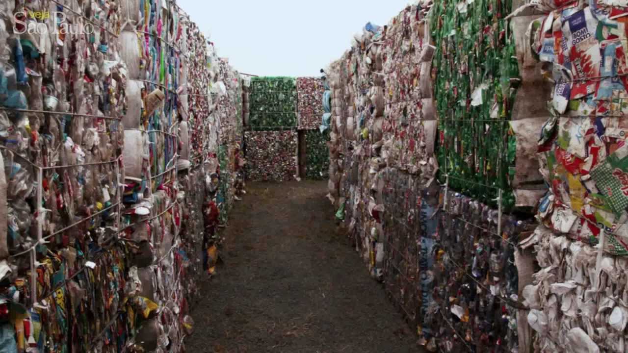 Eduardo Srur - Sobre o artista e suas intervenções urbanas