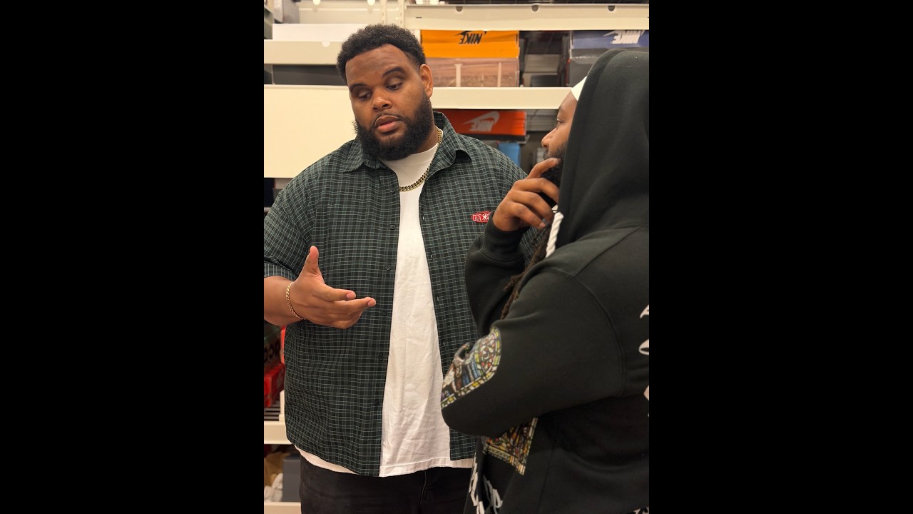 When Rafi tries to check his employee about Tenant Boo goes wrong!