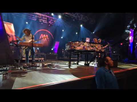 Andrew McMahon in the Wilderness - Love and Great Buildings