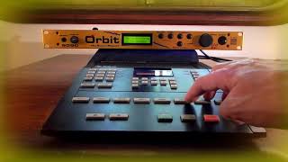 Video thumbnail for E-MU ORBIT 9090 THE DANCE  PLANET 20 PATTERNS 1996 HD by Microesfera