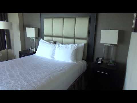 Hotel Review: Panoramic River View Room, Best Western Plus Windsor