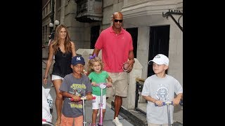 Jason Taylor and his wife and children