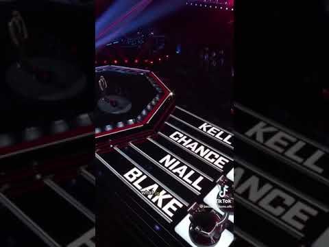 15 year old boy sung his own rendition of the song Dancing own my own.😊 #thevoice #dancingonmyown