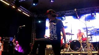 Forever The Sickest Kids - What Happened To Emotion?(Killing Me) São Paulo 22/05/2011