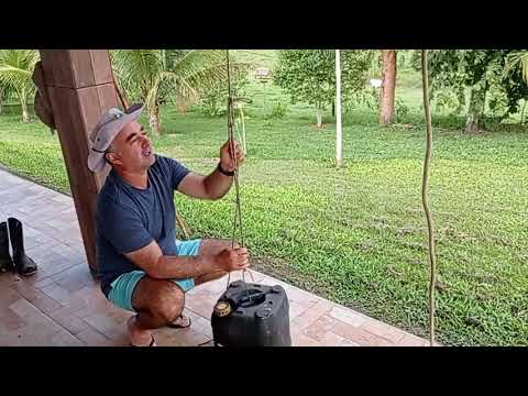 Nó de caminhoneiro e auto-travante.