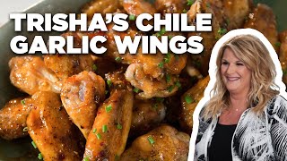 Sweet Chile Garlic Wings with Trisha Yearwood | Food Network