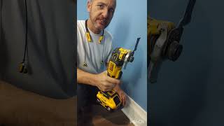 How make a straight cut every time with an Oscillating multi tool