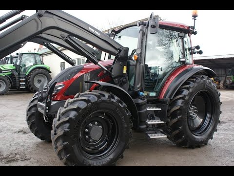 Valtra G135 Active Unlimited c/w G5S Loader