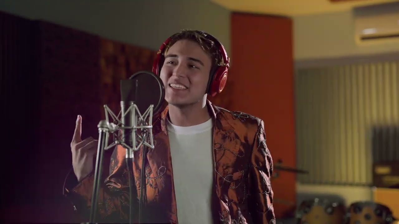 Macolla - Baila Mi Amor (Videoclip oficial)