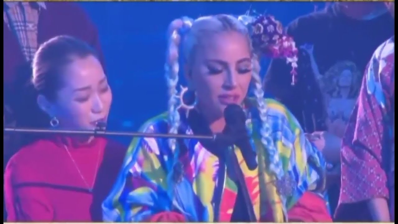 Lady Gaga - Shallow, Million Reasons - Japan Live Show thumnail