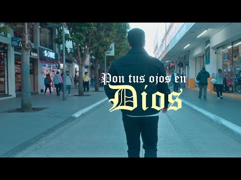 Agustin Amador - Pon tus ojos en Dios / Video Oficial