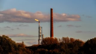 preview picture of video 'Wesseling SHELL Timelapse 08.11.2014 Köln - Bonn'