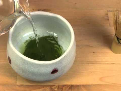 How To Make Traditional Matcha Green Tea