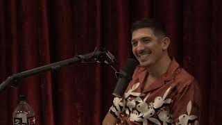 JRE 1695 - Andrew Schulz
