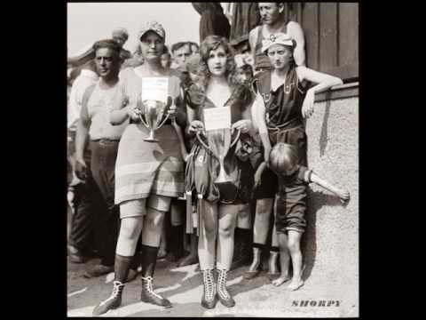 A Faded Summer -Love Rudy Vallee HOW