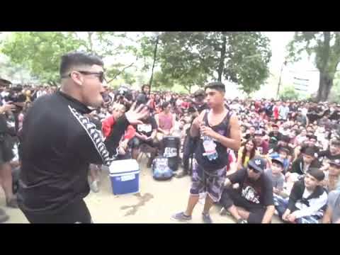 Fusok vos sois más negro que caca de venom