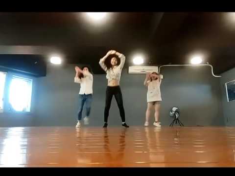 THE ARK-The Light cover by 巧萱 MV Class