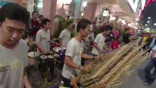 Download lagu Amorisa - Ku temukan cinta di yogyakarta mp3