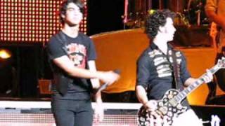 Jonas Brothers - I&#39;m Gonna Getcha Good