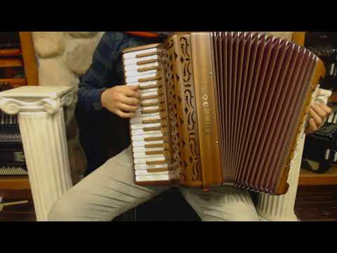 BRANLIB131W120MW - NEW Brandoni Liberty 131W Piano Accordion LMMM 37 120 $7999
