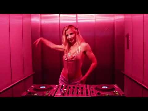 Split Mirrors - The Right Time DIGIMAX Remix Official Clip