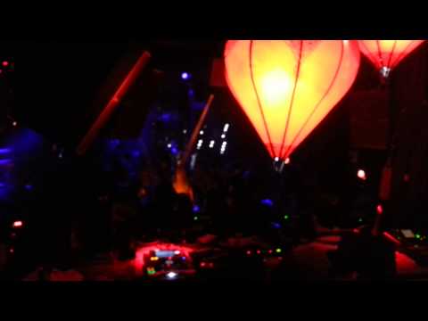 Elia Perrone @ Cadenza Vagabundos (Booom Ibiza) 08/09/2013