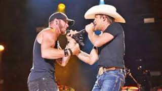 Justin Moore: More middle fingers (ft. Brantley Gilbert)