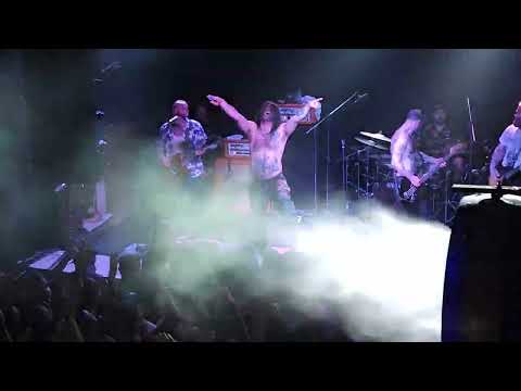 alexisonfire - 44 caliber love letter / young cardinals = Live Curitiba Brazil 20/03/2022