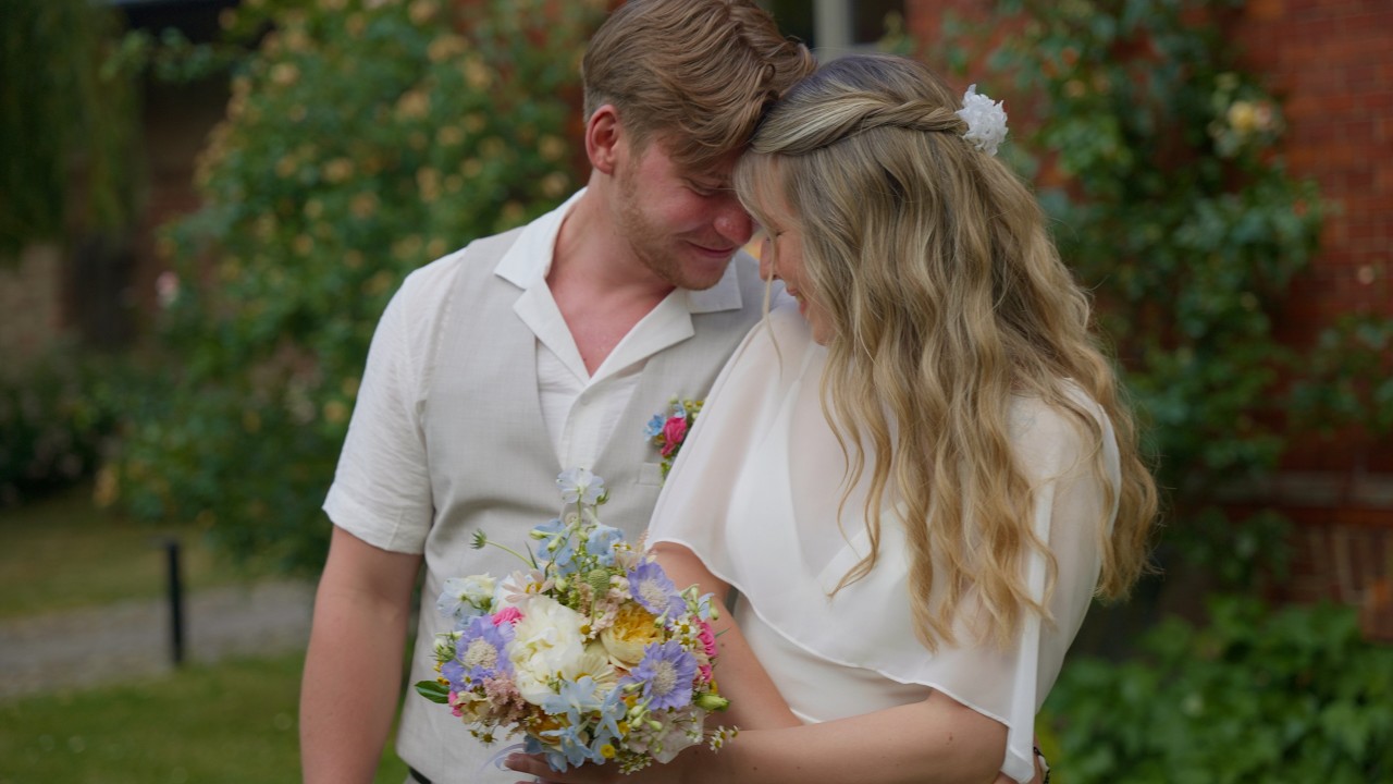 Samantha & Leo – Freie christliche Trauung im Garten | Hochzeit in Wetzenow 2026