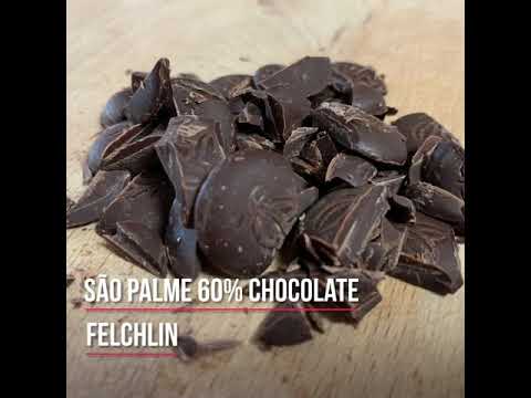 Chocolate chip cookie with sea salt