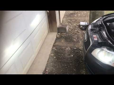 adjusting HEADLIGHTS￼