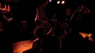 Art Brut - Post-Soothing Out (live)