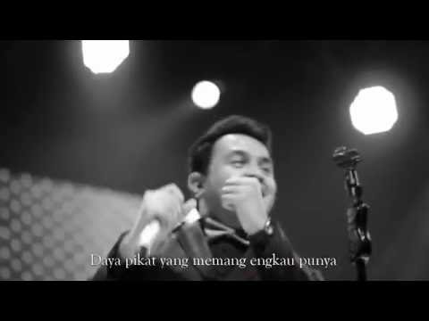 TULUS - LANGIT ABU-ABU (OFFICIAL MUSIC VIDEO) ?