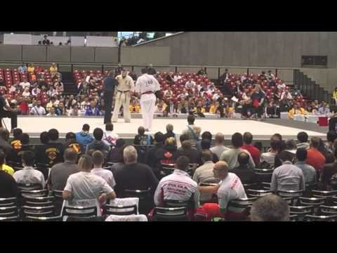 GIUSEPPE STURIALE VS GODERZI KAPANADZE   ЧЕМПИОНАТ МИРА В ЯПОНИИ 2015