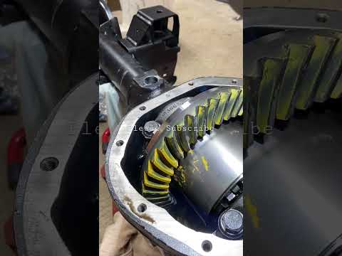 Ring and pinion gear pattern.