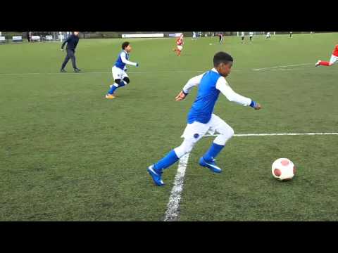 LMO F1 tegen Gravendeel F1 op 17-4-2016 - 1e helft