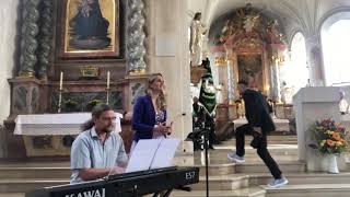 Hochzeitslied „Ein Geschenk“ LIVE gesungen von Lila